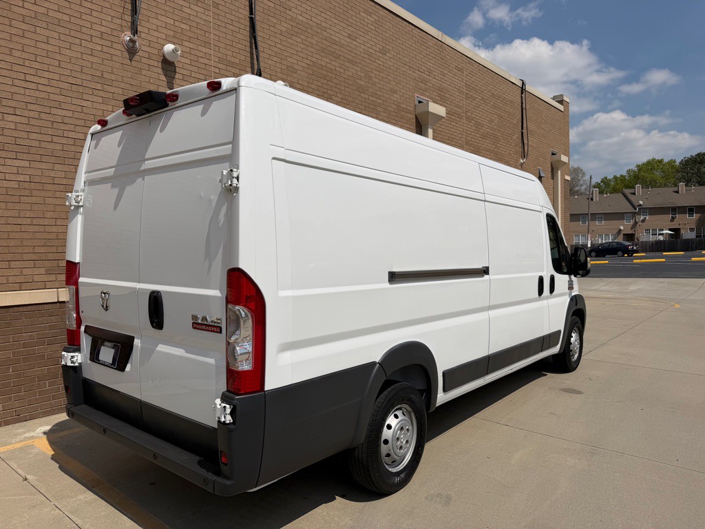 2017 RAM Promaster Image 4