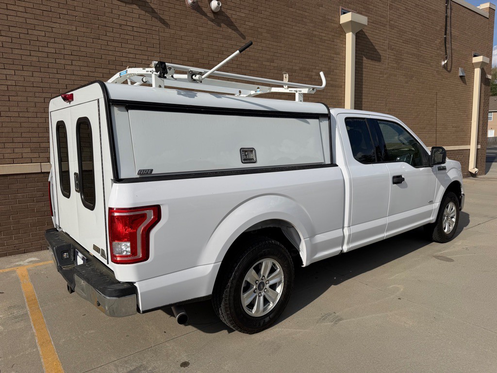 2016 Ford F-150 Image 3