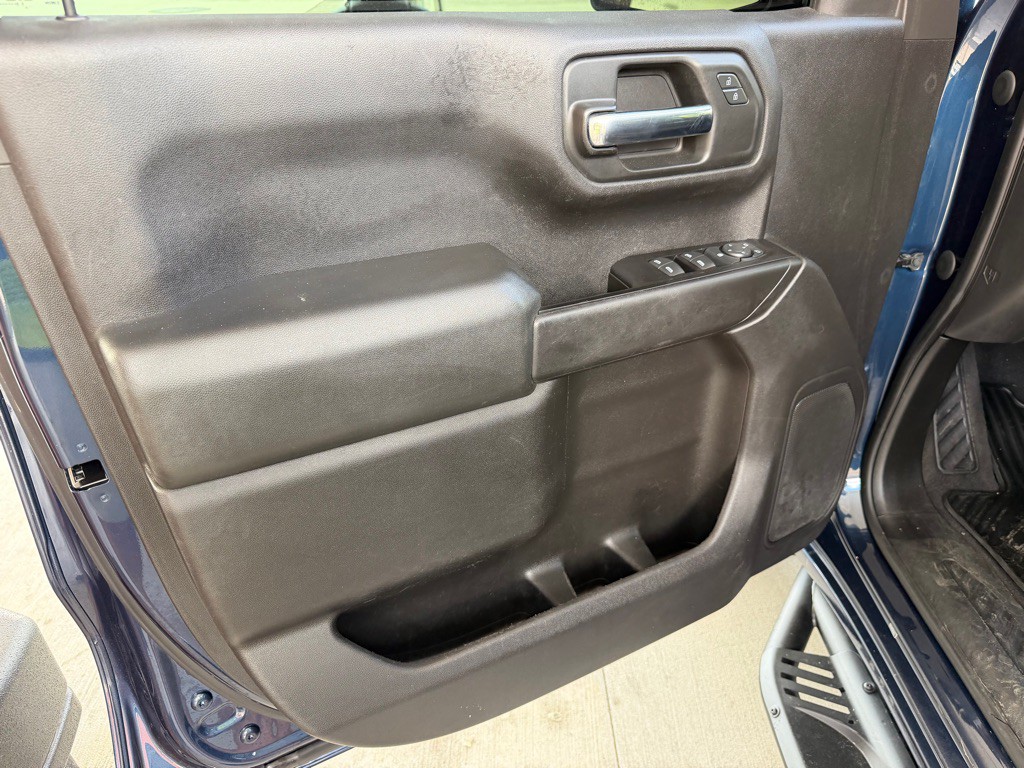 2019 Chevrolet Silverado 1500 Image 17