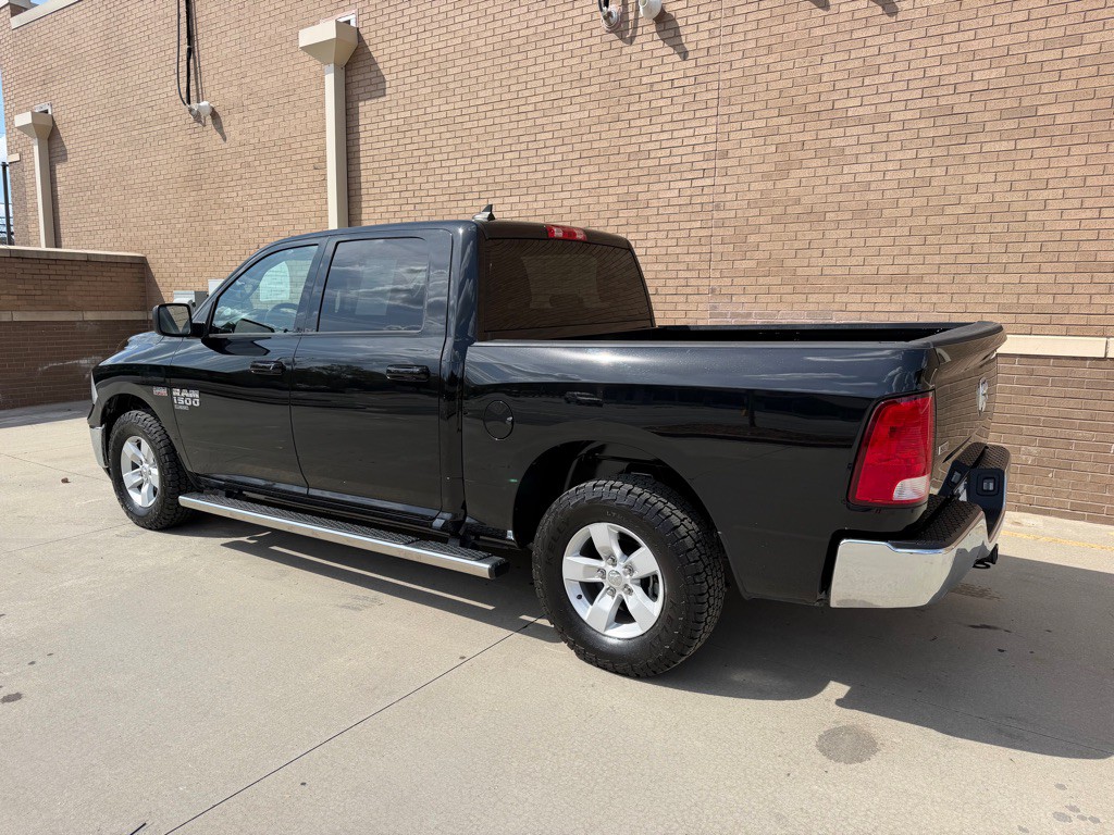 2021 RAM 1500 Image 4