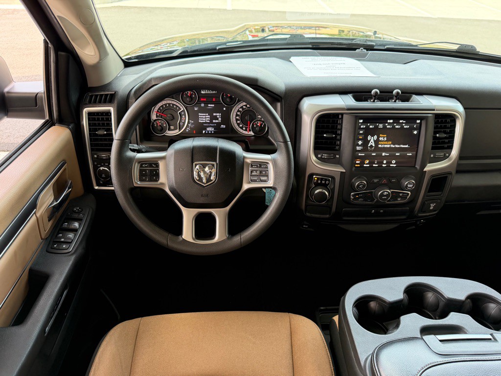 2021 RAM 1500 Image 16