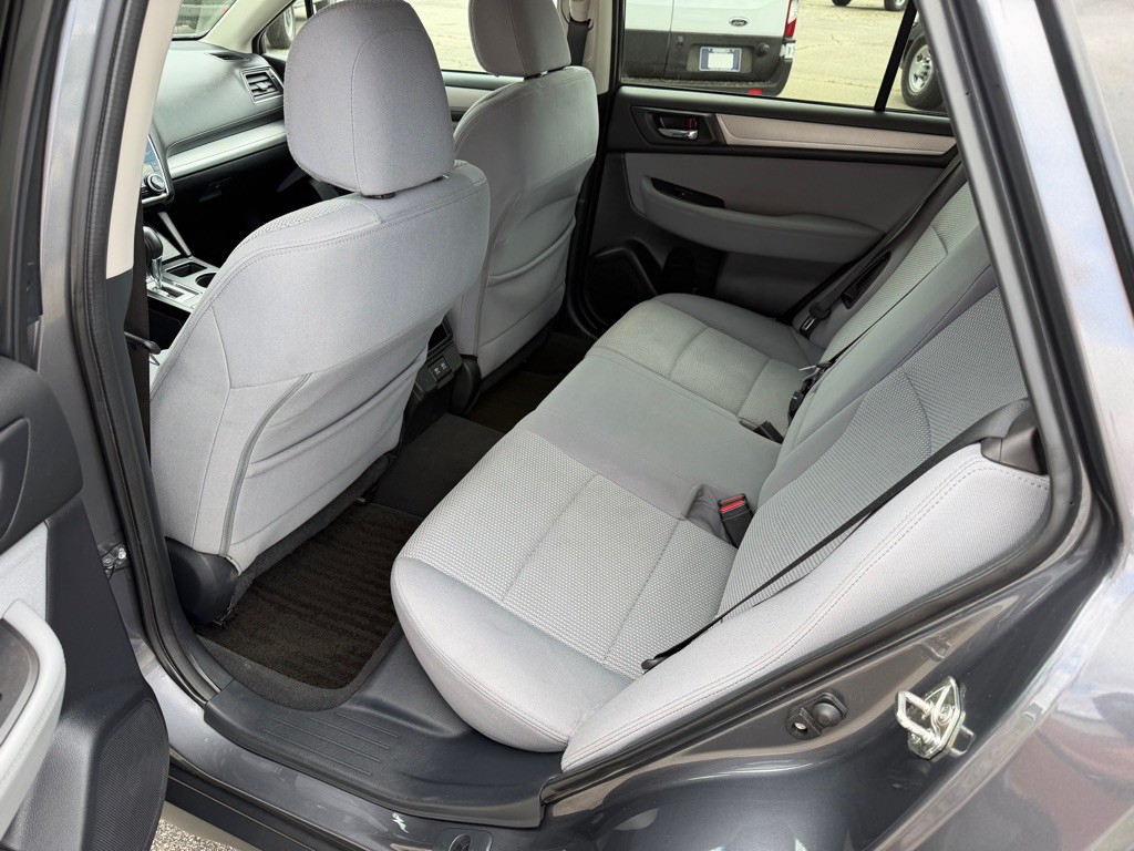 2019 Subaru Outback Image 18