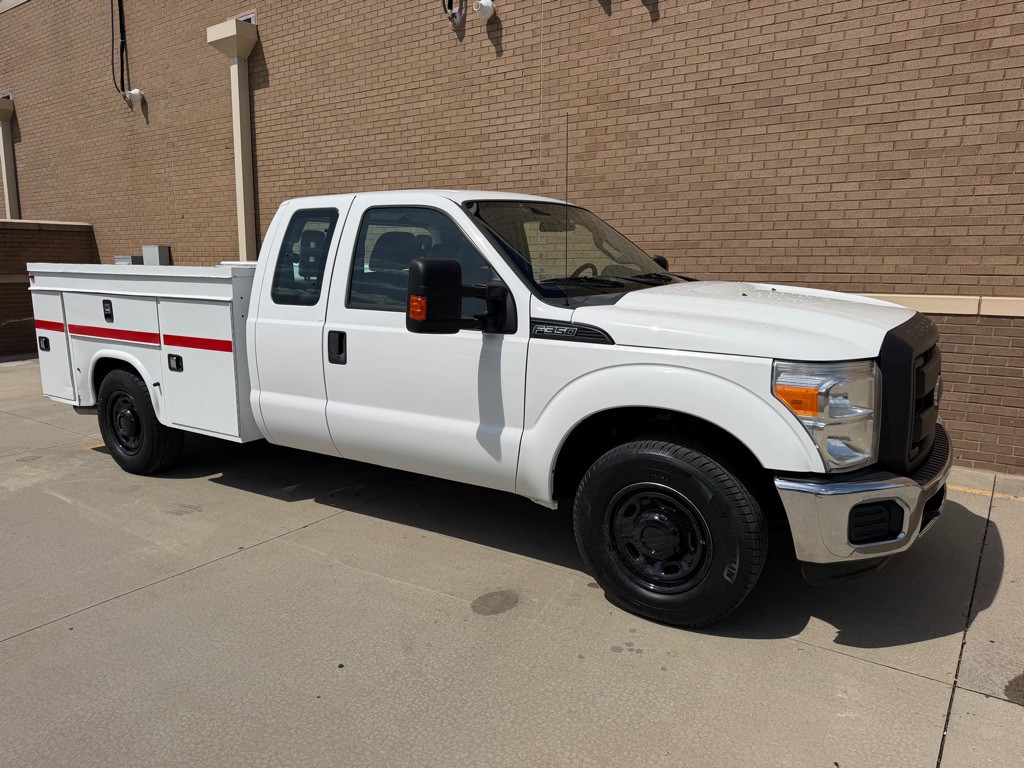 2016 Ford F-350 Image 6
