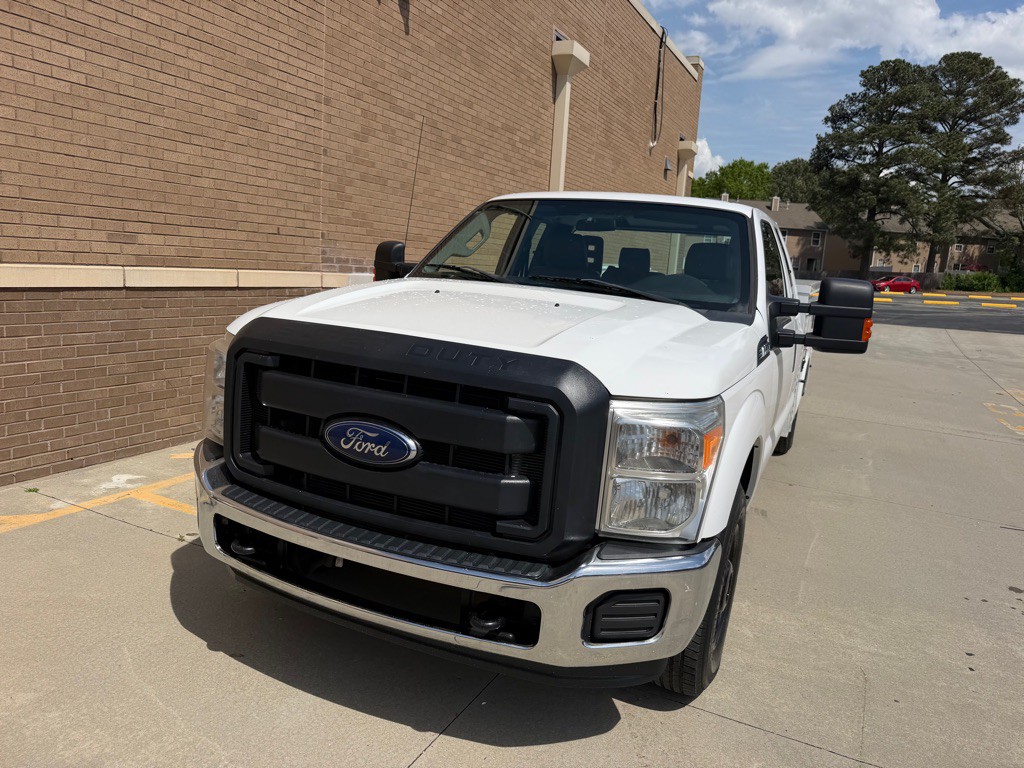 2016 Ford F-350 Image 9
