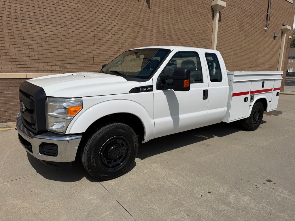 2016 Ford F-350 Image 10