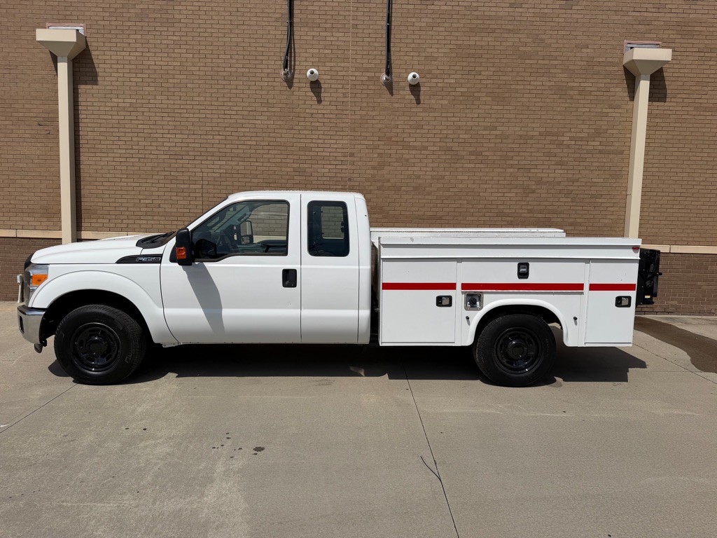 2016 Ford F-350 Image 11