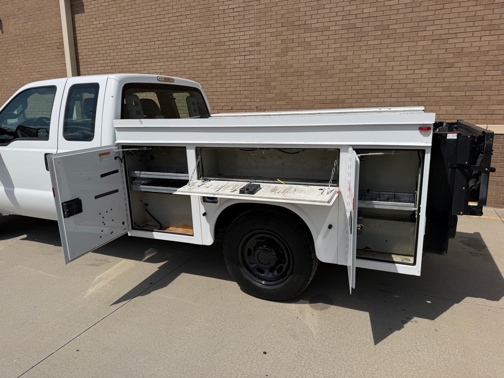 2016 Ford F-350 Image 17