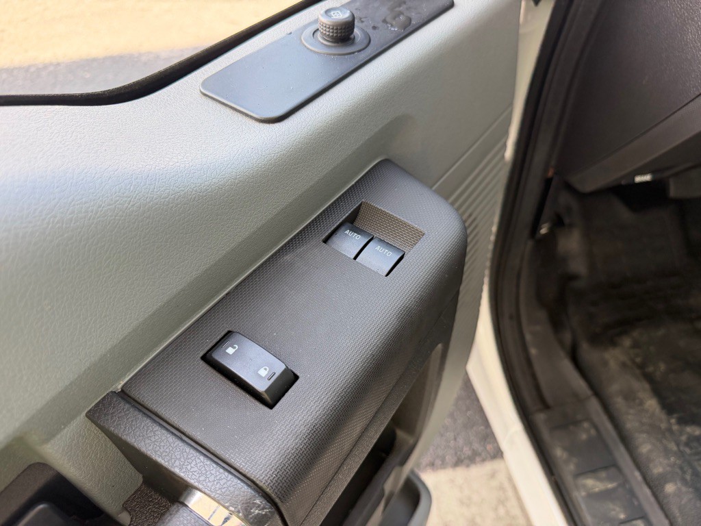2016 Ford F-350 Image 20