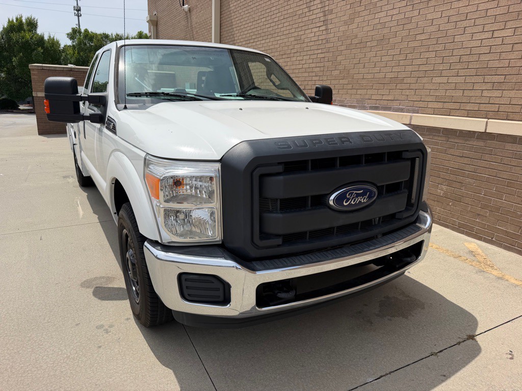 2016 Ford F-350 Image 8