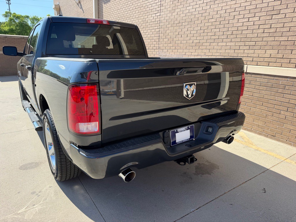 2015 RAM 1500 Image 10