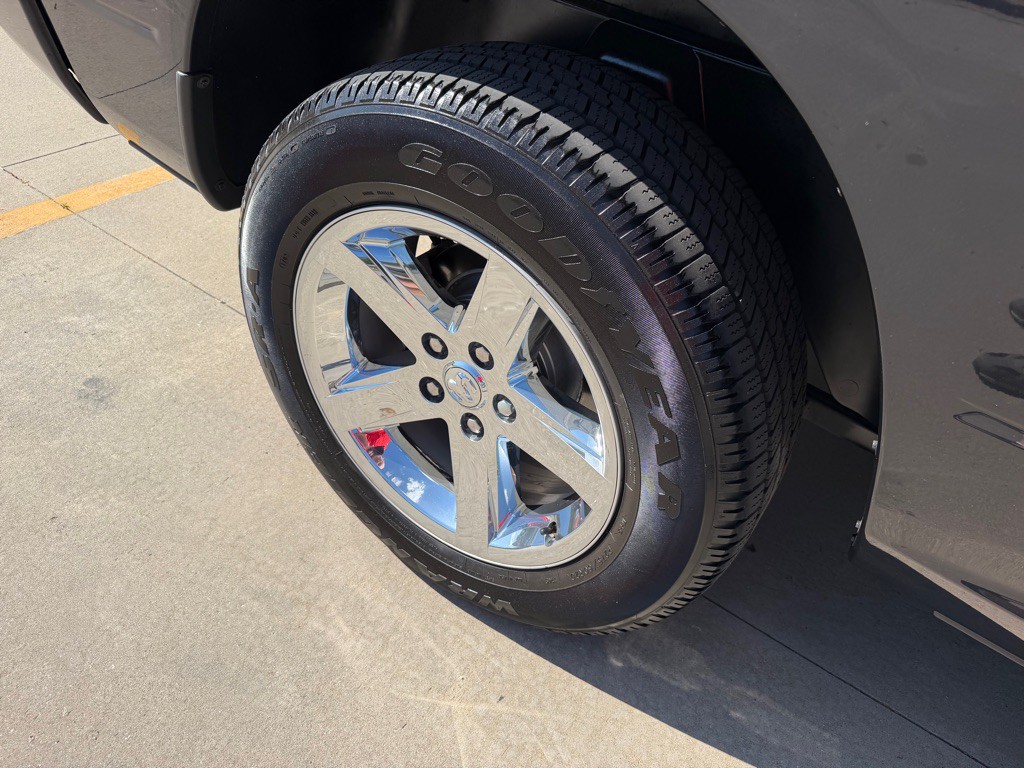 2015 RAM 1500 Image 14