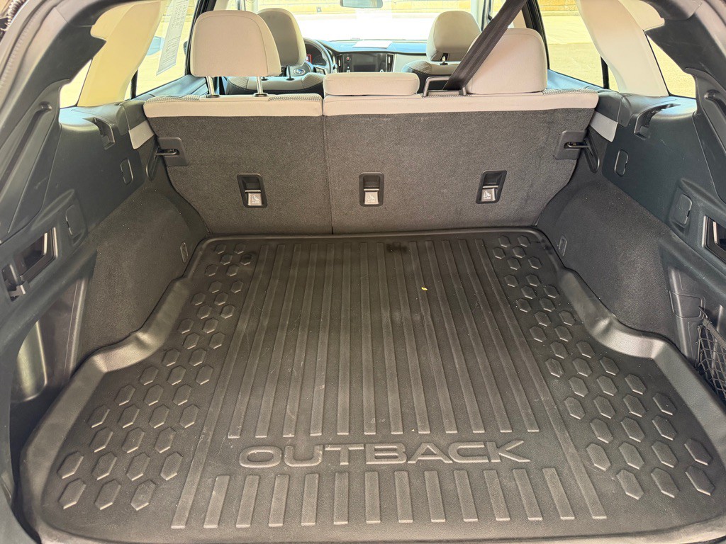 2022 Subaru Outback Image 16
