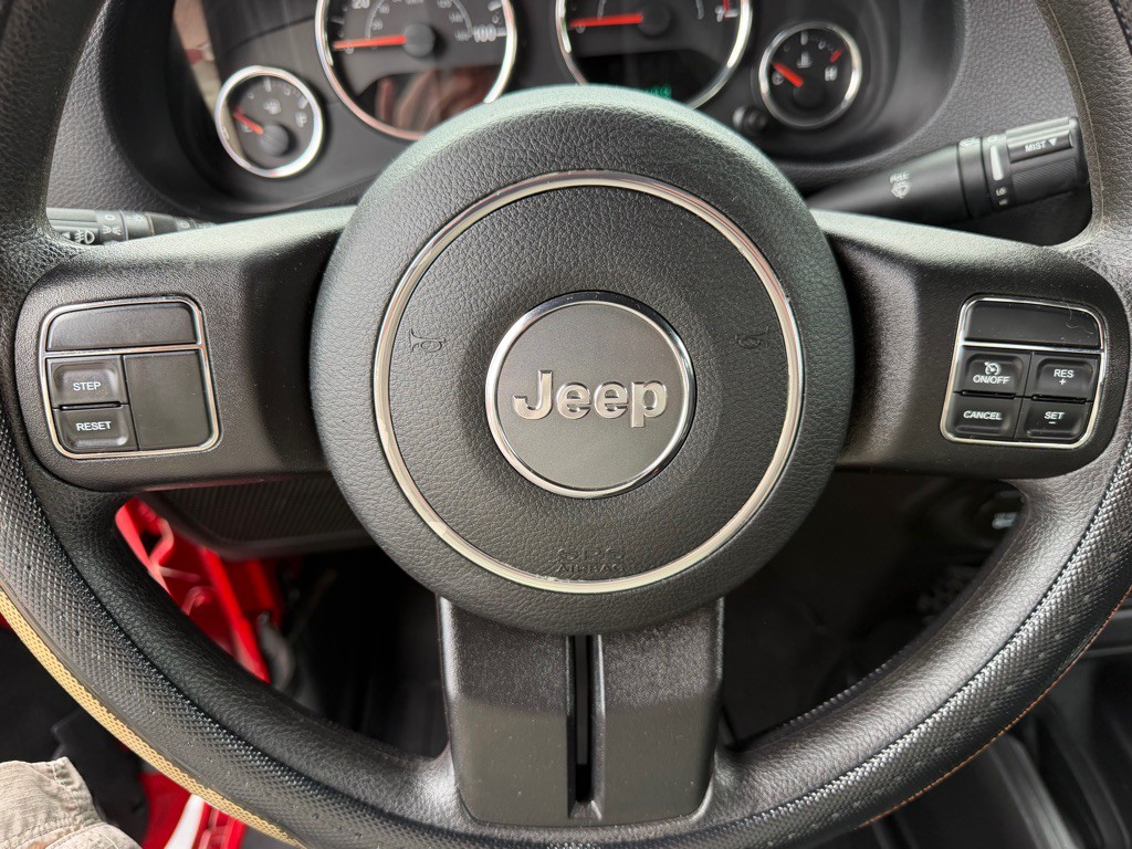 2012 Jeep Wrangler Unlimited Image 24