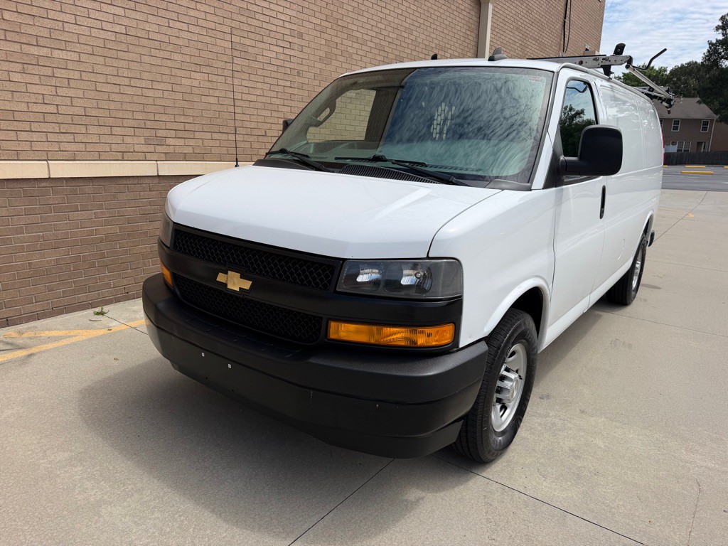 2020 Chevrolet Express Image 8