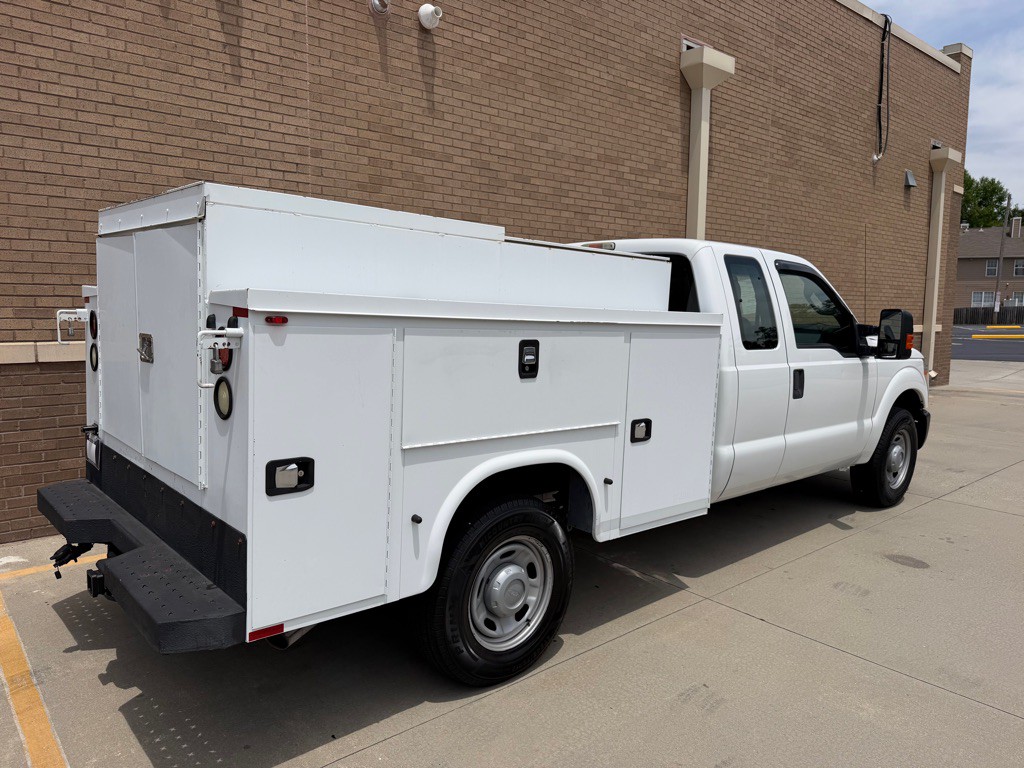 2014 Ford F-250 Image 4