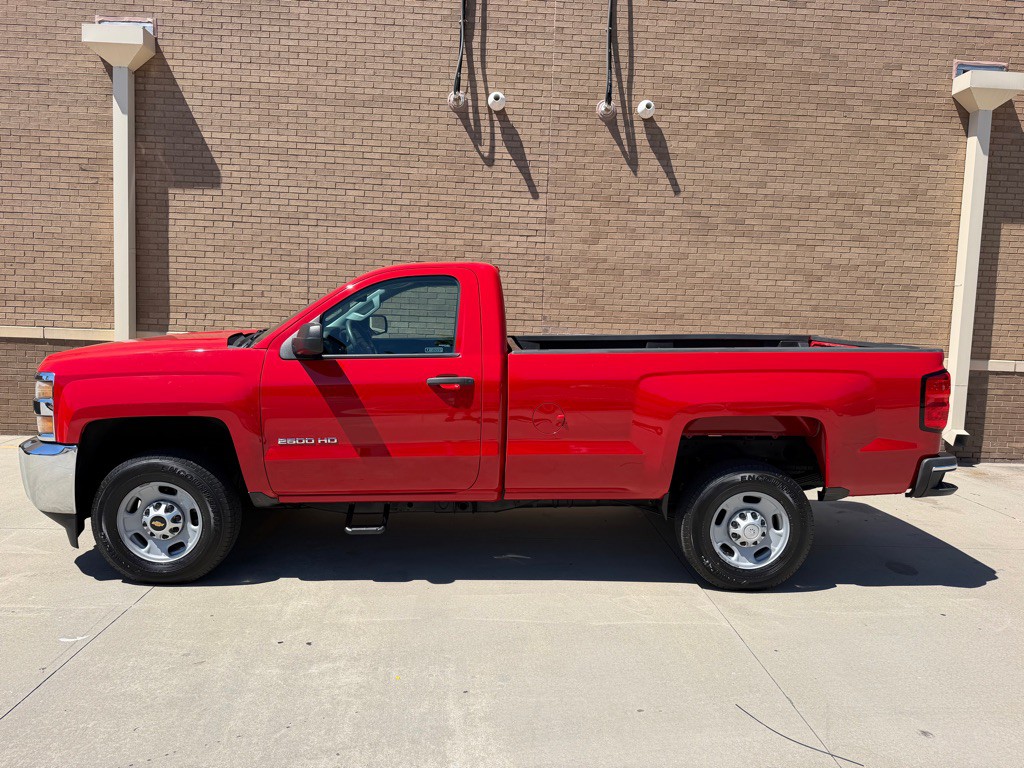 2015 Chevrolet Silverado 1500 Image 4