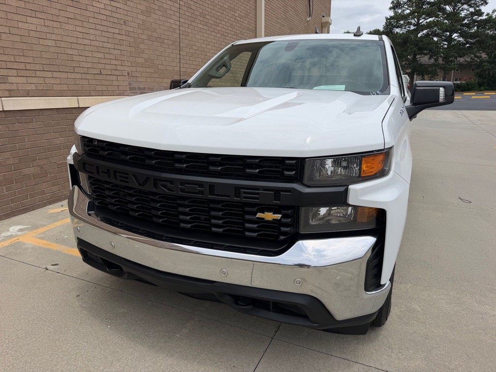 2020 Chevrolet Silverado 1500 Image 3