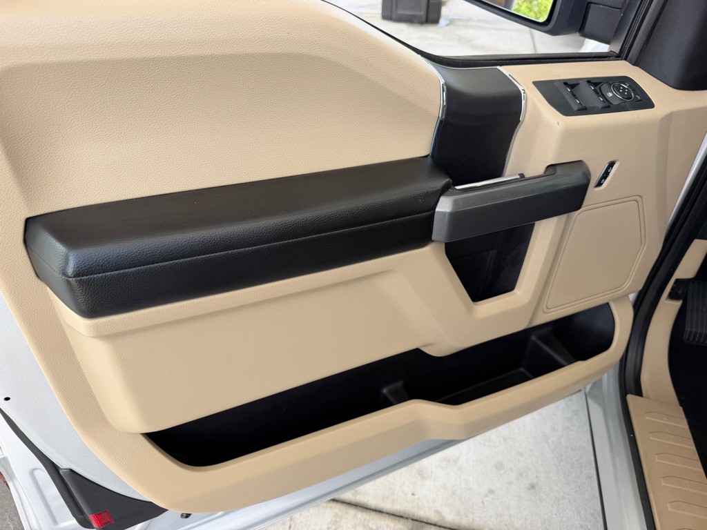 2015 Ford F-150 Image 13