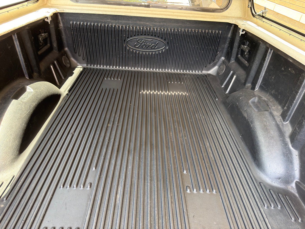 2015 Ford F-150 Image 20