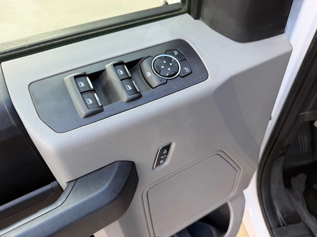 2017 Ford F-150 Image 13