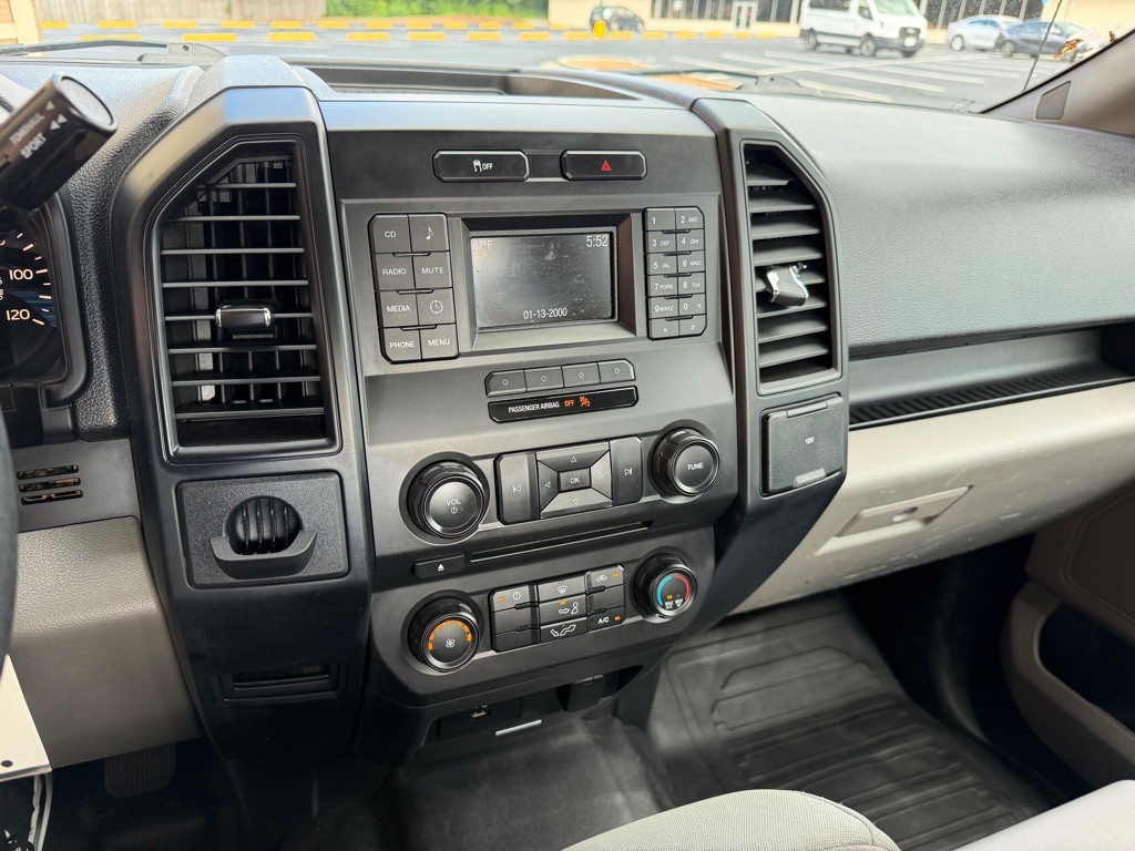 2017 Ford F-150 Image 16