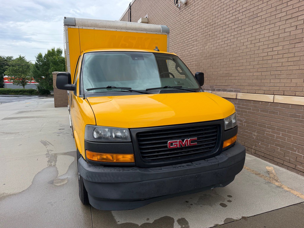 2020 GMC Savana Image 7
