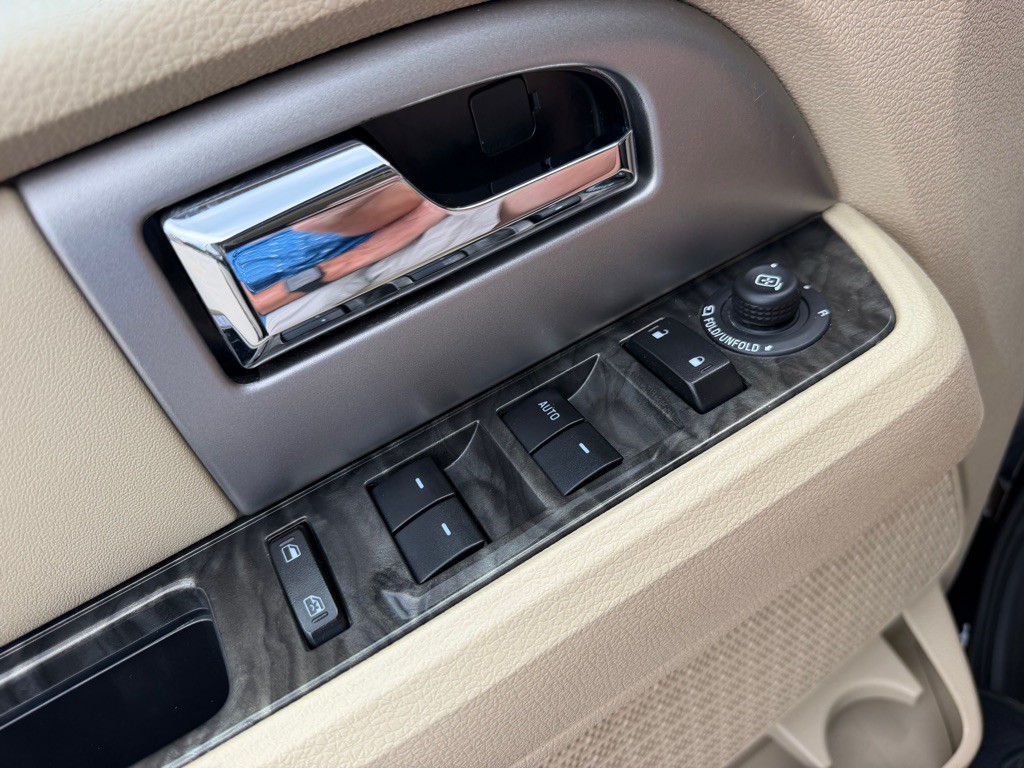 2017 Ford Expedition Image 19