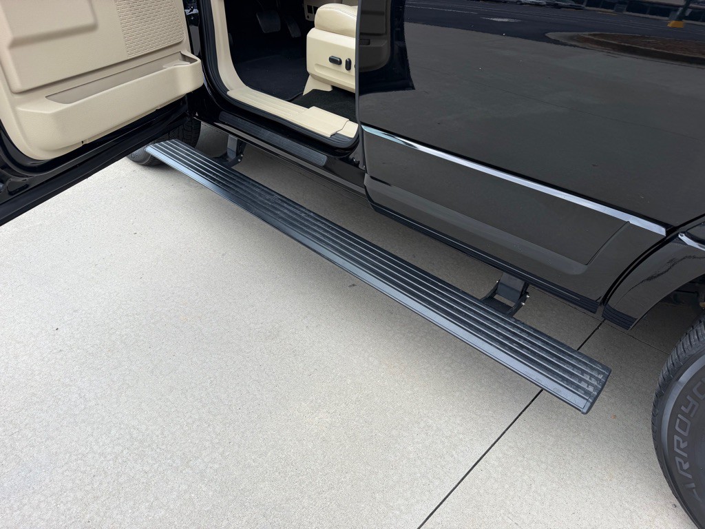 2017 Ford Expedition Image 33