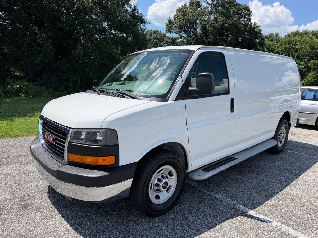 2016 GMC Savana Image 9