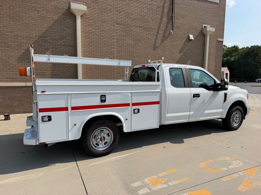 2019 Ford F-350 Image 6