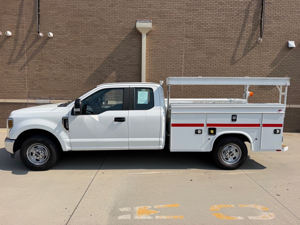 2019 Ford F-350 Image 9
