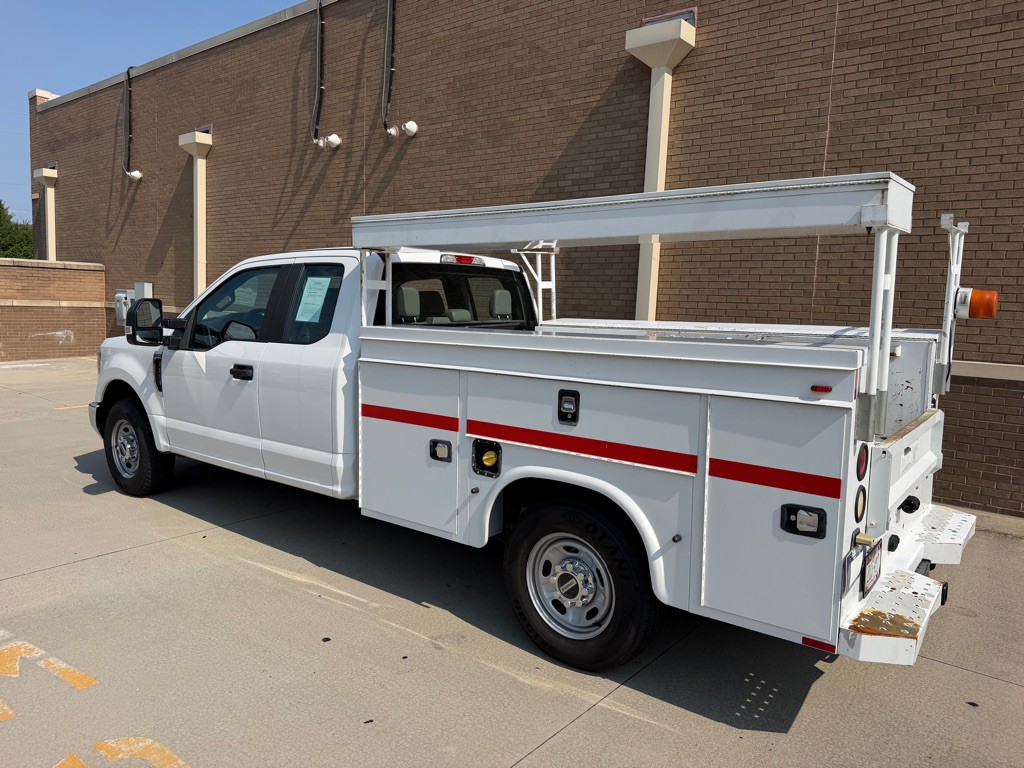 2019 Ford F-350 Image 10