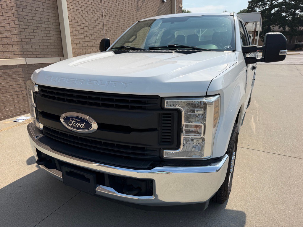 2019 Ford F-350 Image 11