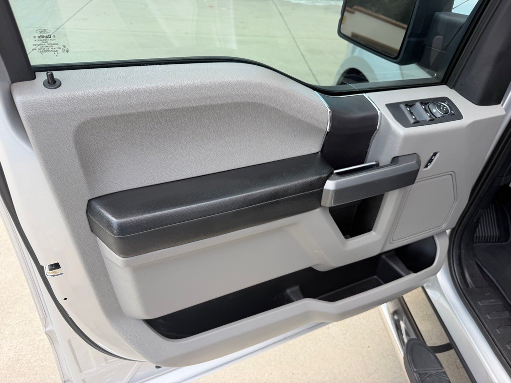 2016 Ford F-150 Image 14