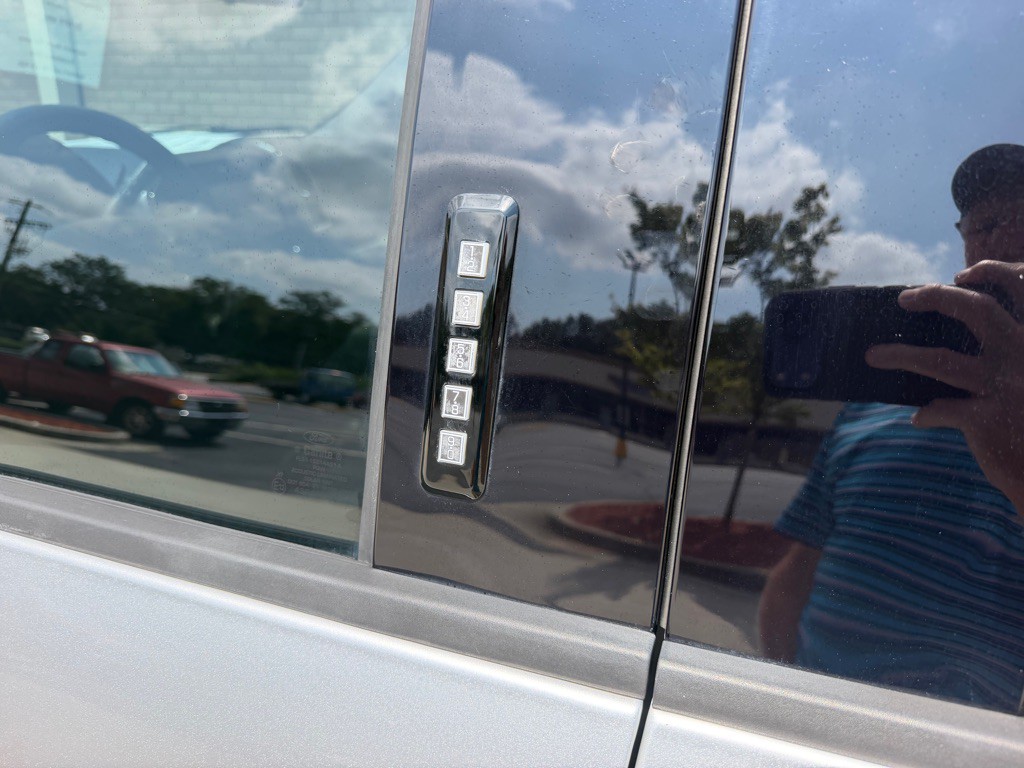 2016 Ford F-150 Image 22