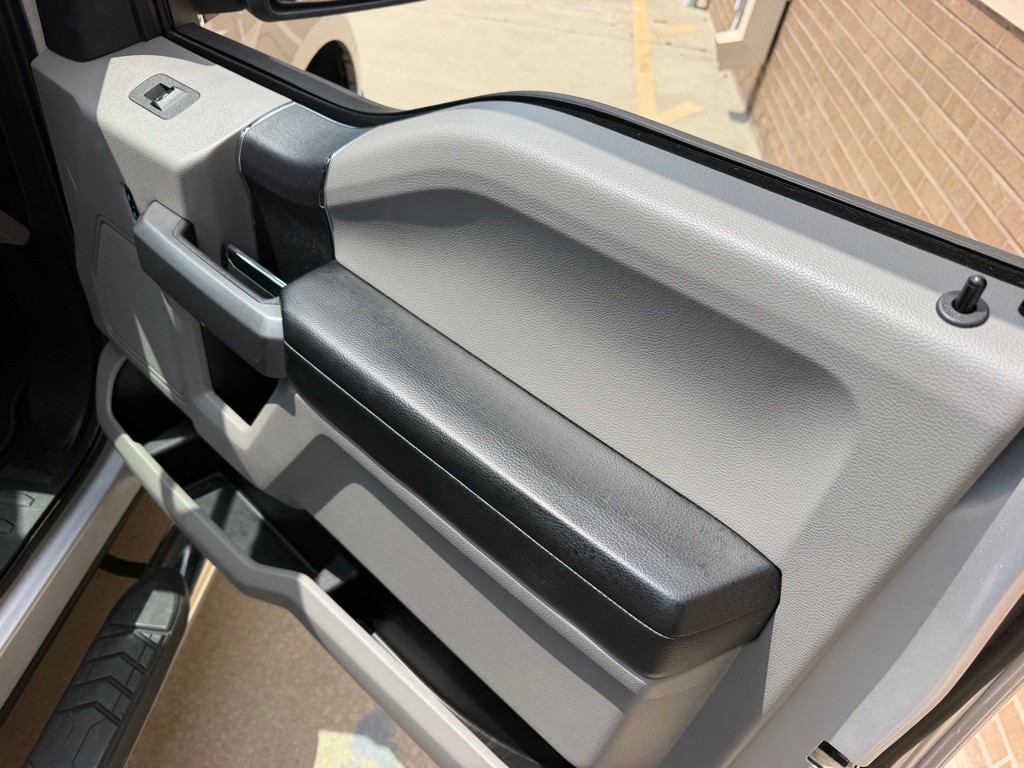 2016 Ford F-150 Image 30