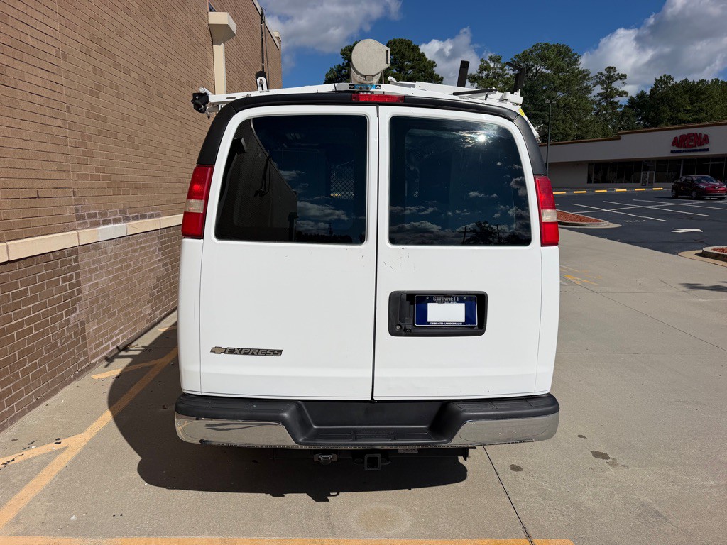 2014 Chevrolet Express Image 6