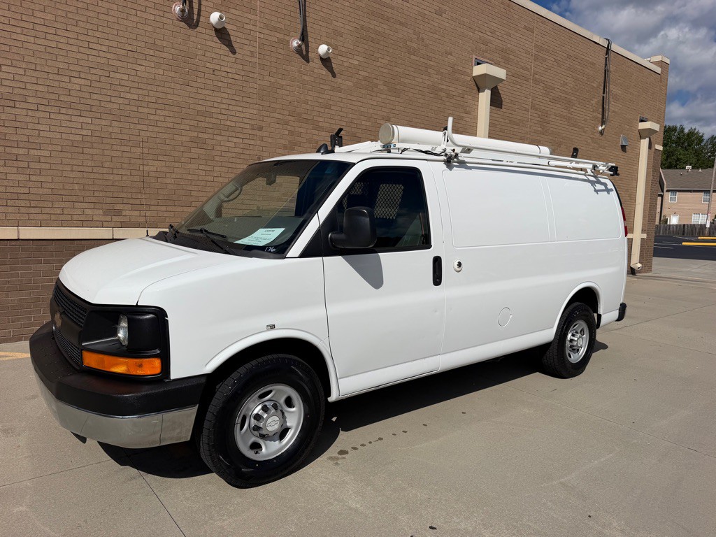 2014 Chevrolet Express Image 7