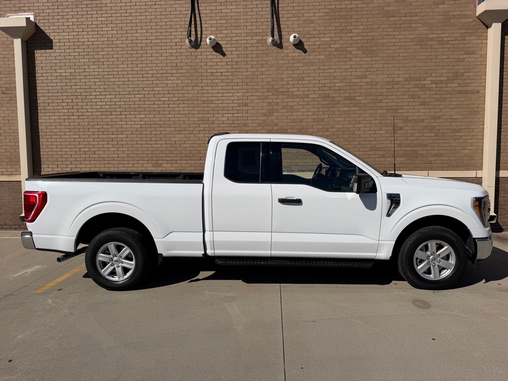 2023 Ford F-150 Image 3