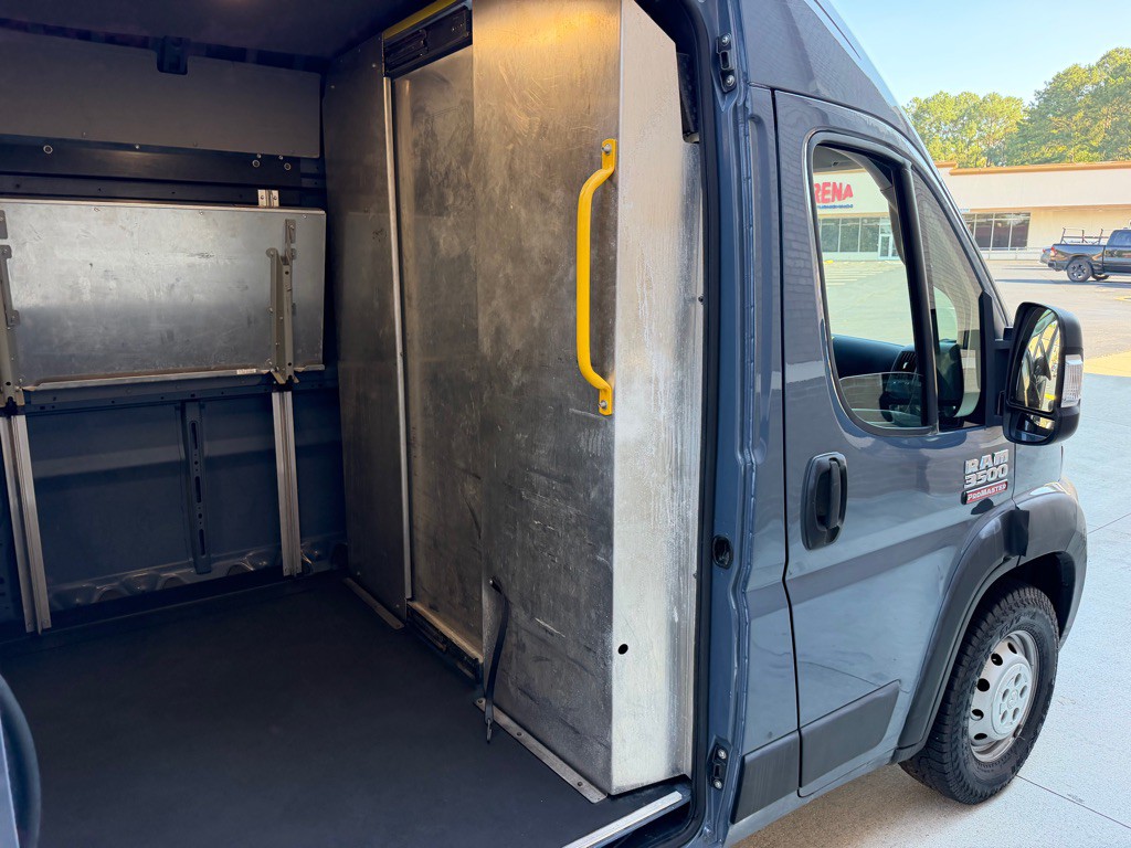 2019 RAM Promaster Image 24