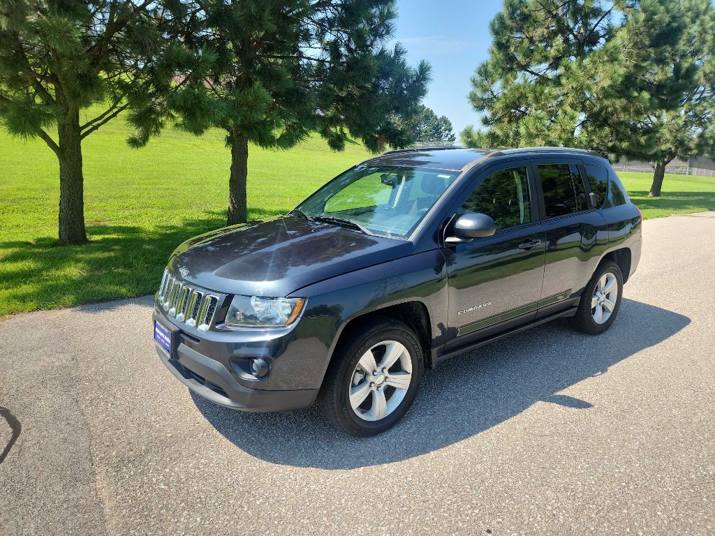 2016 Jeep Compass Image 2
