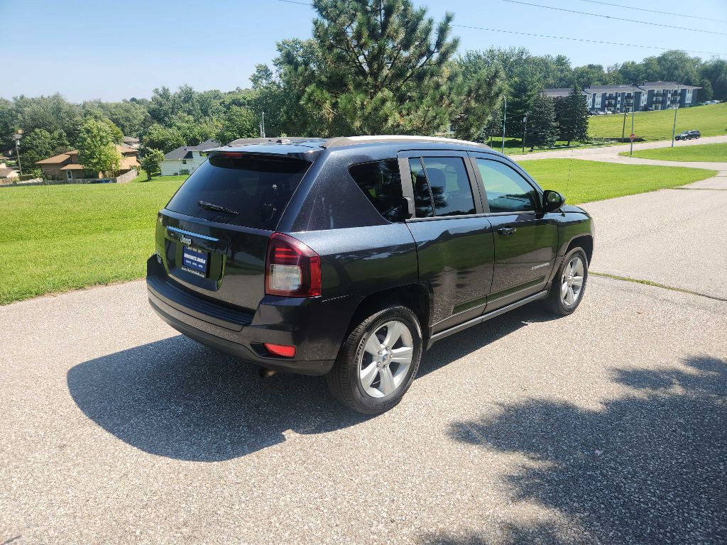 2016 Jeep Compass Image 5