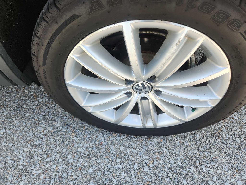 2016 Volkswagen Tiguan Image 23