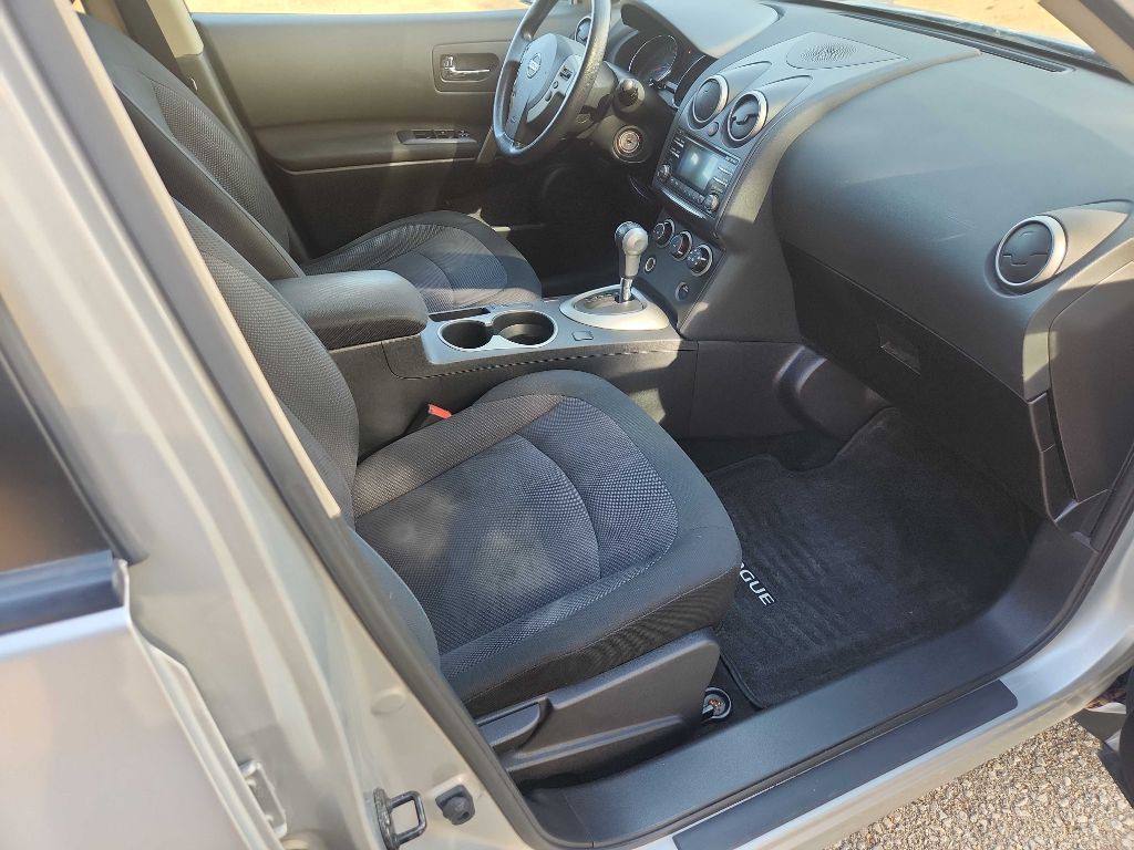 2012 Nissan Rogue Image 18