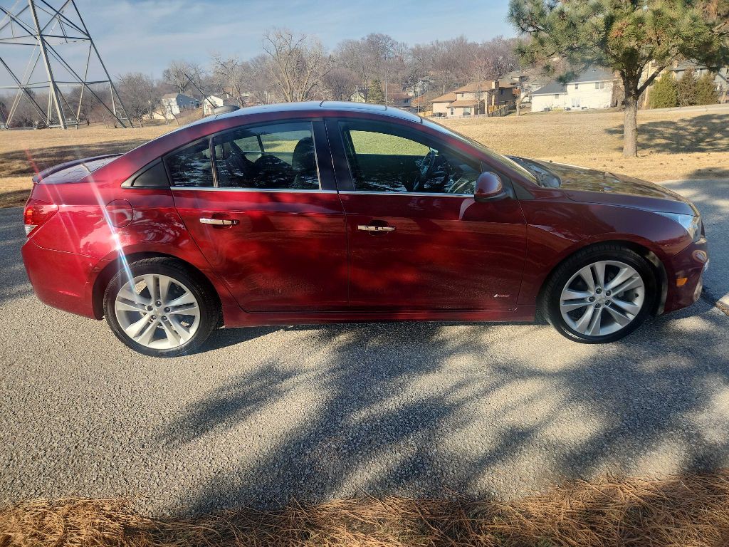2016 Chevrolet Cruze Image 4