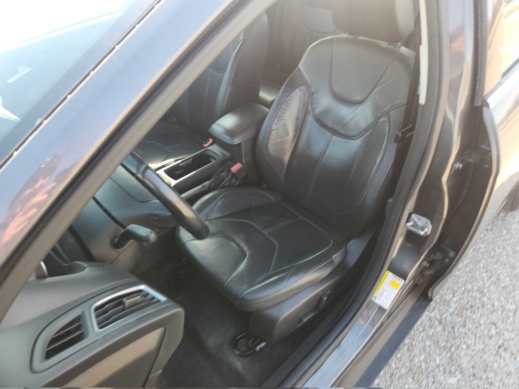 2015 Ford Focus Image 13