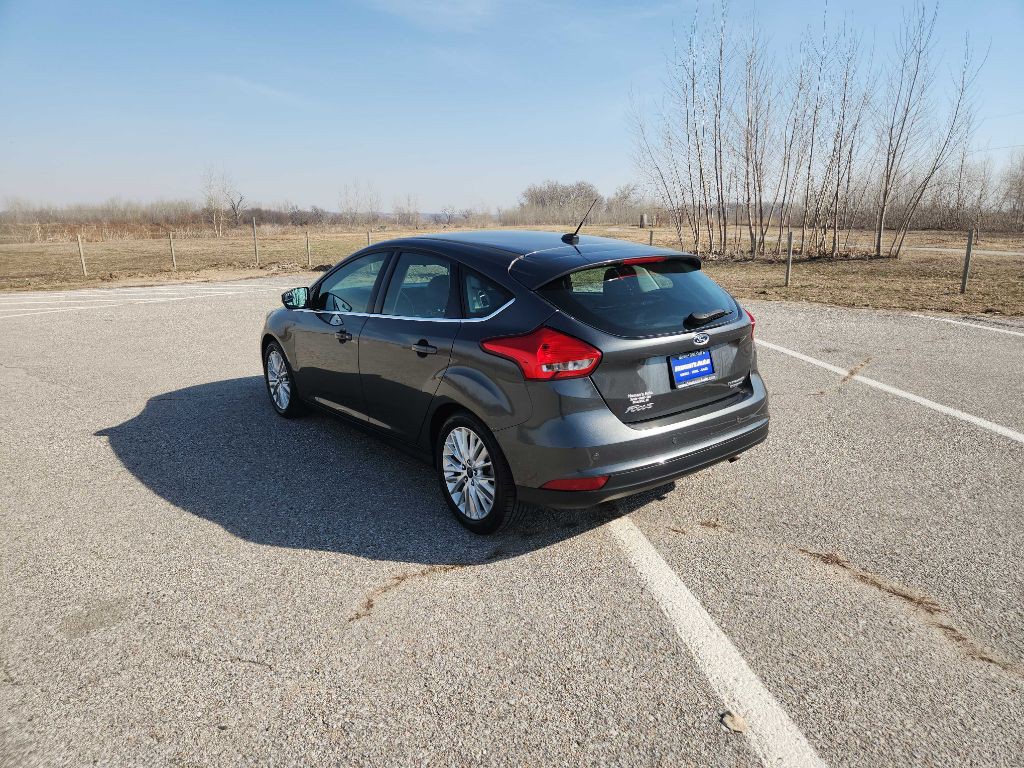 2015 Ford Focus Image 6