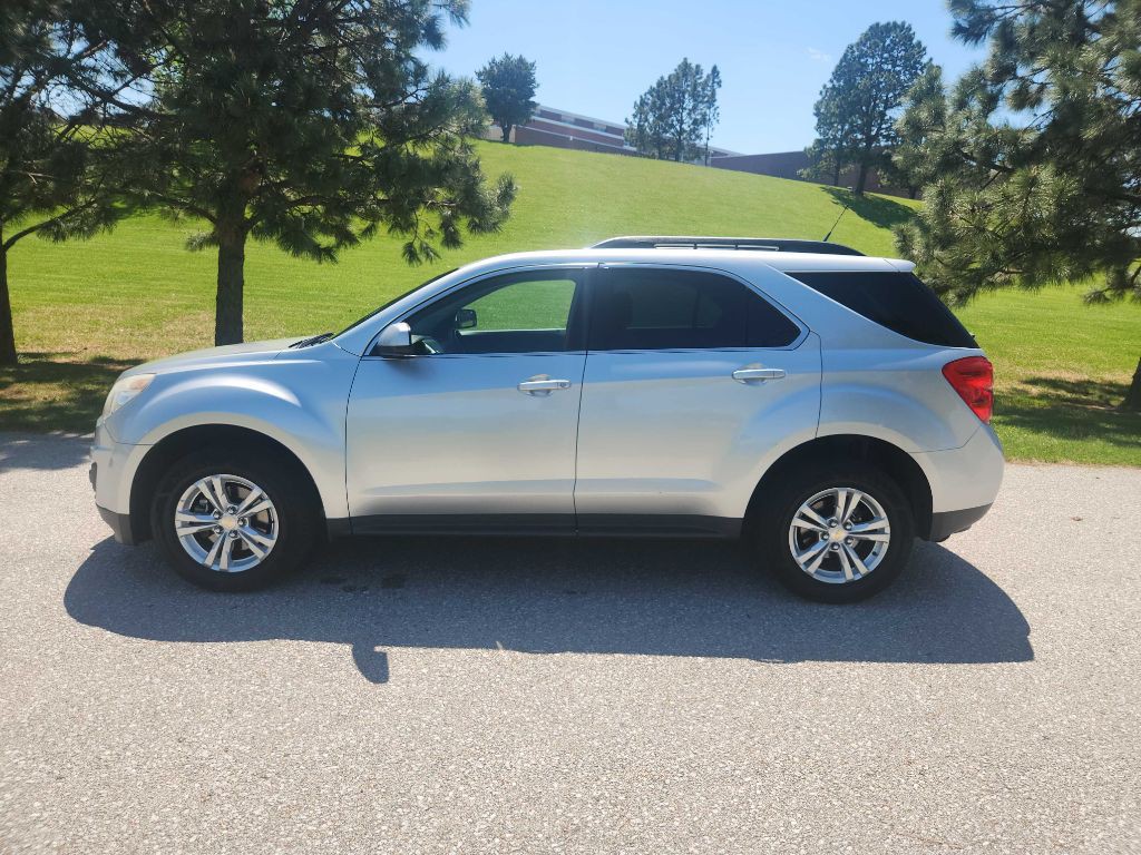 2011 Chevrolet Equinox Image 1