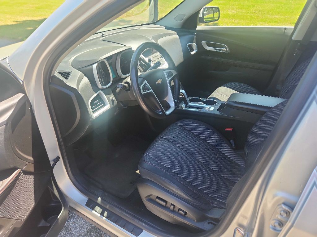 2011 Chevrolet Equinox Image 13
