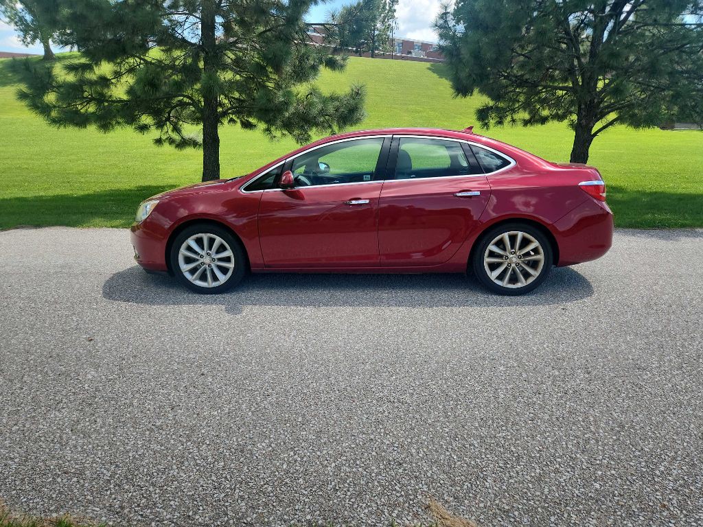 2012 Buick Verano Image 1